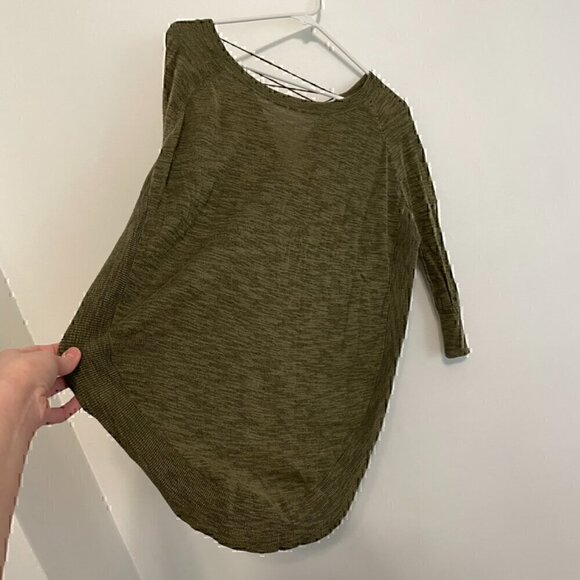 EXPRESS Lace Up Back Circle Hem Sweater Olive Green 3/4 Sleeve Lattice Cotton S - Picture 11 of 16